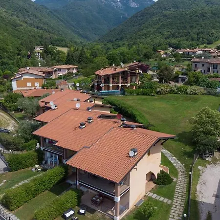 Casa Mabel-Un Giardino Tra Lago E Monti * Gardone Riviera